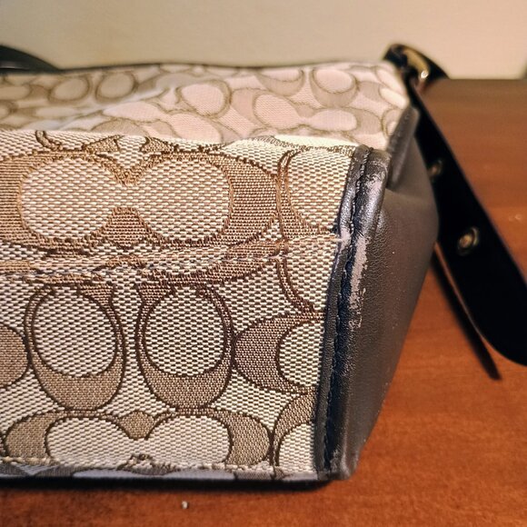 Coach purse - Picture 6 of 12